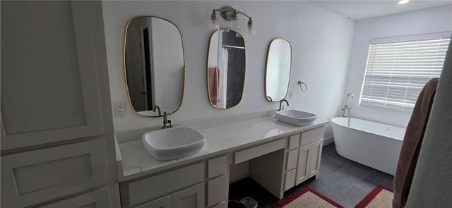 1122 Lee, Aransas Pass, TX 78336