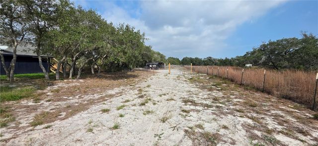 1122 Lee, Aransas Pass, TX 78336