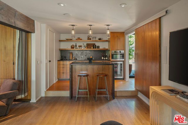 12632 W Sunset Boulevard, Los Angeles, CA 90049