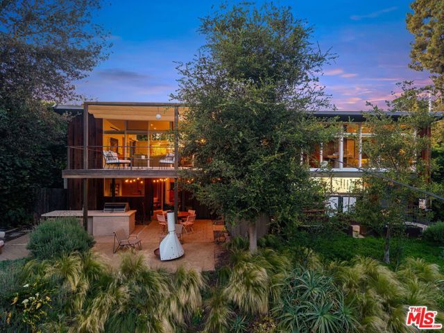 12632 W Sunset Boulevard, Los Angeles, CA 90049