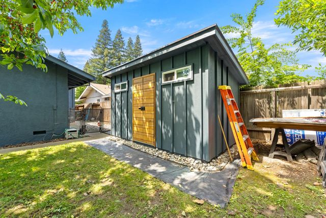 1989 University Ave, Sacramento, CA 95825