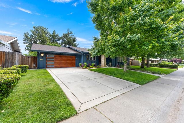 1989 University Ave, Sacramento, CA 95825