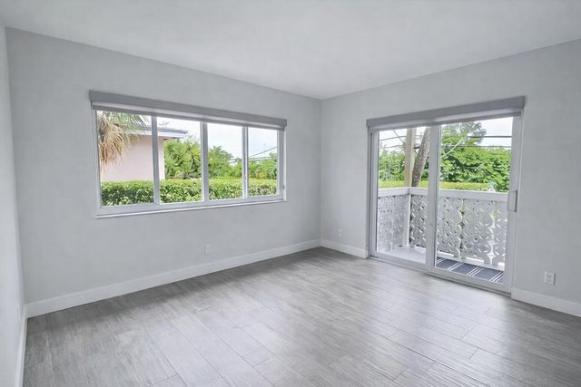 3220 Bayview Drive 211, Fort Lauderdale, FL 33306