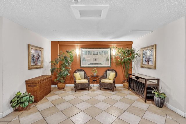 3220 Bayview Drive 211, Fort Lauderdale, FL 33306