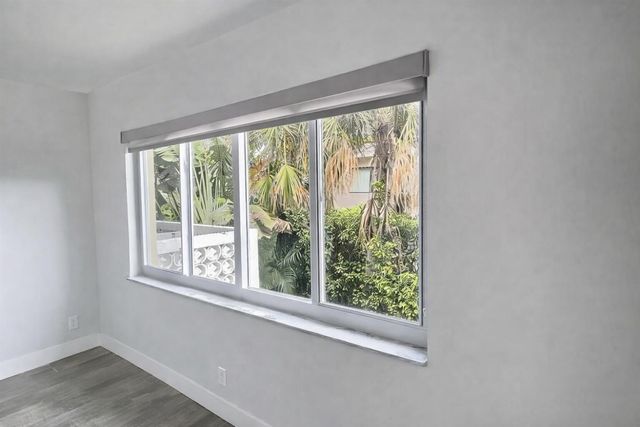 3220 Bayview Drive 211, Fort Lauderdale, FL 33306