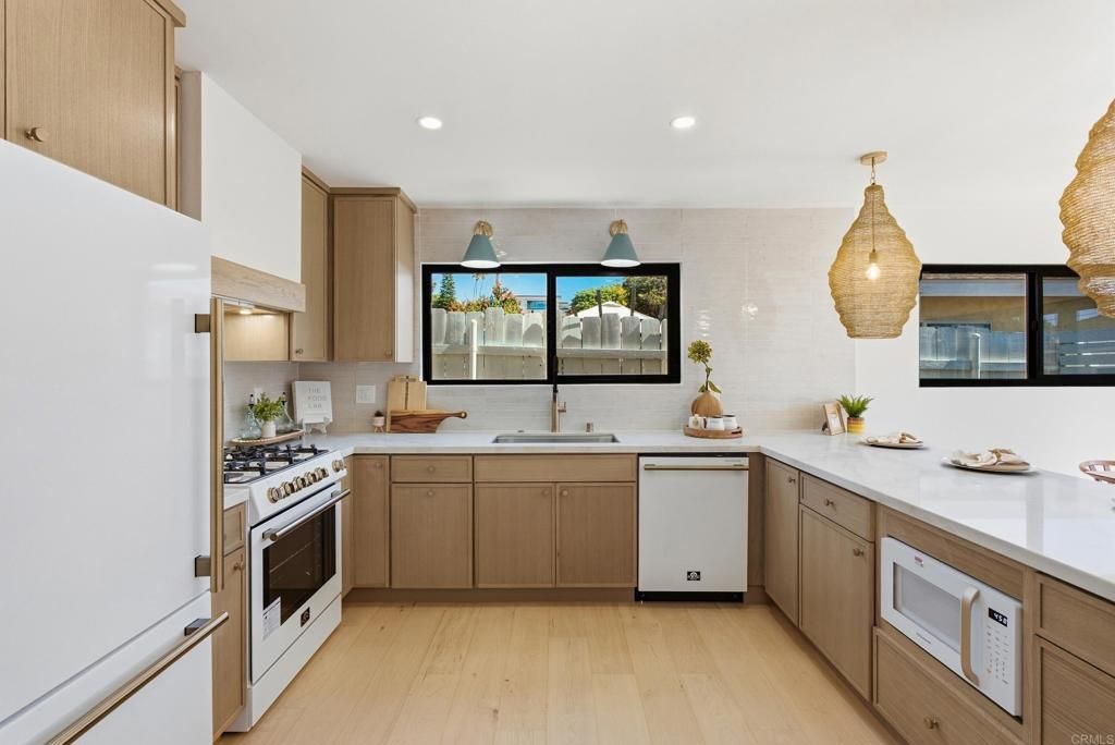 4761 Bermuda Avenue, San Diego, CA 92107 — photo 5
