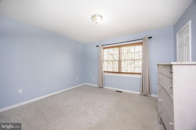 7 WARREN CIR, Glenmoore, PA 19343