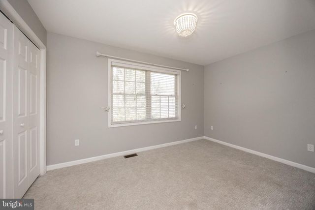 7 WARREN CIR, Glenmoore, PA 19343