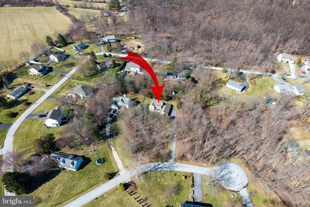 7 WARREN CIR, Glenmoore, PA 19343