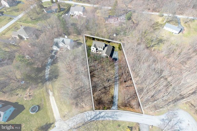 7 WARREN CIR, Glenmoore, PA 19343