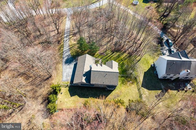 7 WARREN CIR, Glenmoore, PA 19343