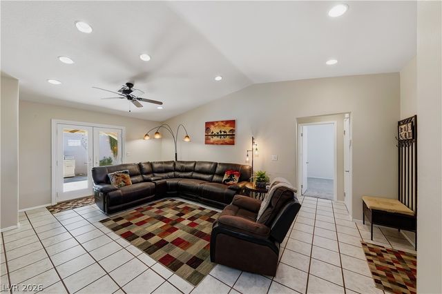 435 Nancy Drive, Henderson, NV 89015