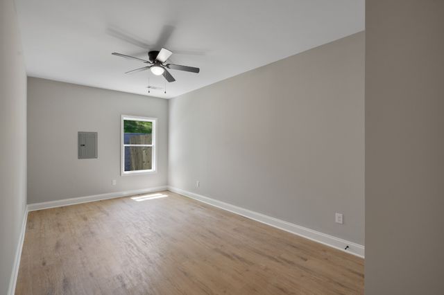 70 Stone Gate lane, Hartsville, TN 37074