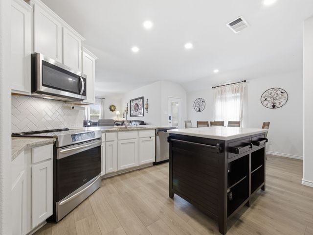 116 Arborside Drive, Waxahachie, TX 75165