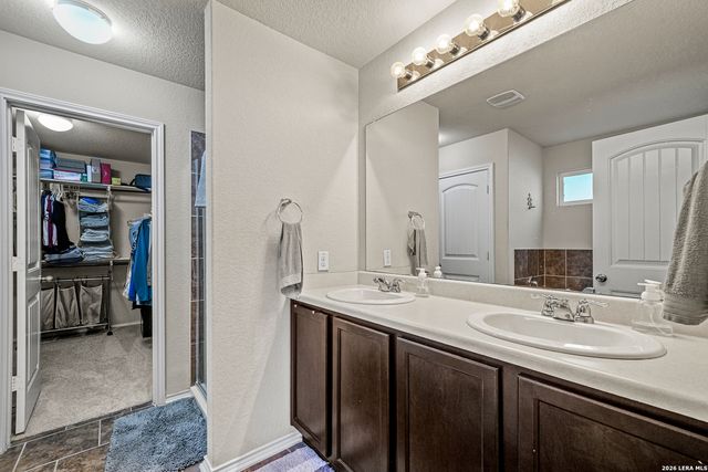 11719 Clamoun Circle, San Antonio, TX 78245