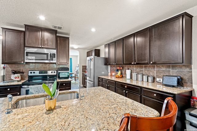 11719 Clamoun Circle, San Antonio, TX 78245