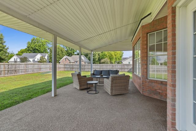 1701 Portway Ct, Spring Hill, TN 37174