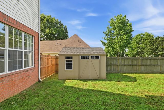 1701 Portway Ct, Spring Hill, TN 37174