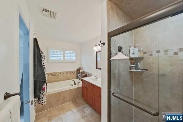 1903 Whitney Lane, Allendale, NJ 07401