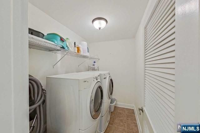 1903 Whitney Lane, Allendale, NJ 07401