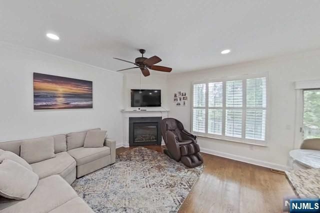 1903 Whitney Lane, Allendale, NJ 07401