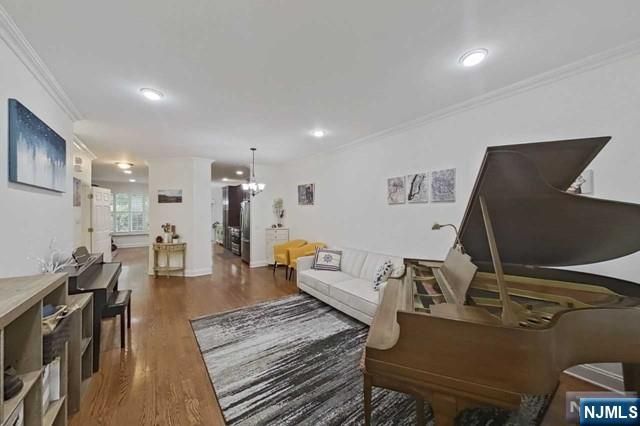 1903 Whitney Lane, Allendale, NJ 07401