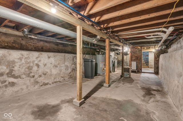 1301 Wayne Street, Noblesville, IN 46060