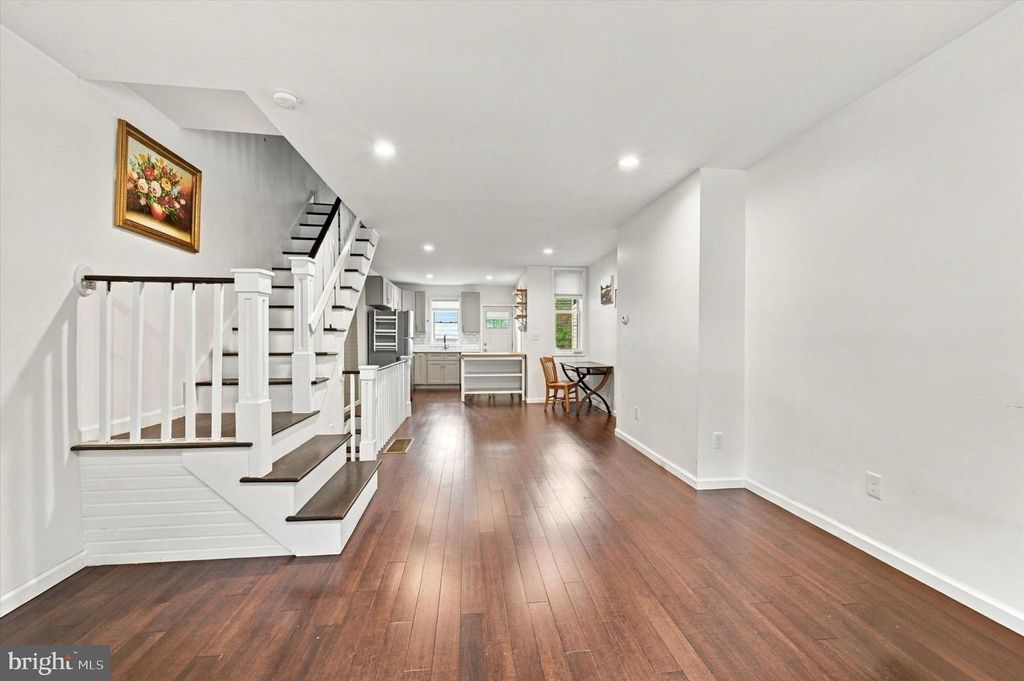512 N HOLLY ST, PHILADELPHIA, PA 19104 — photo 2