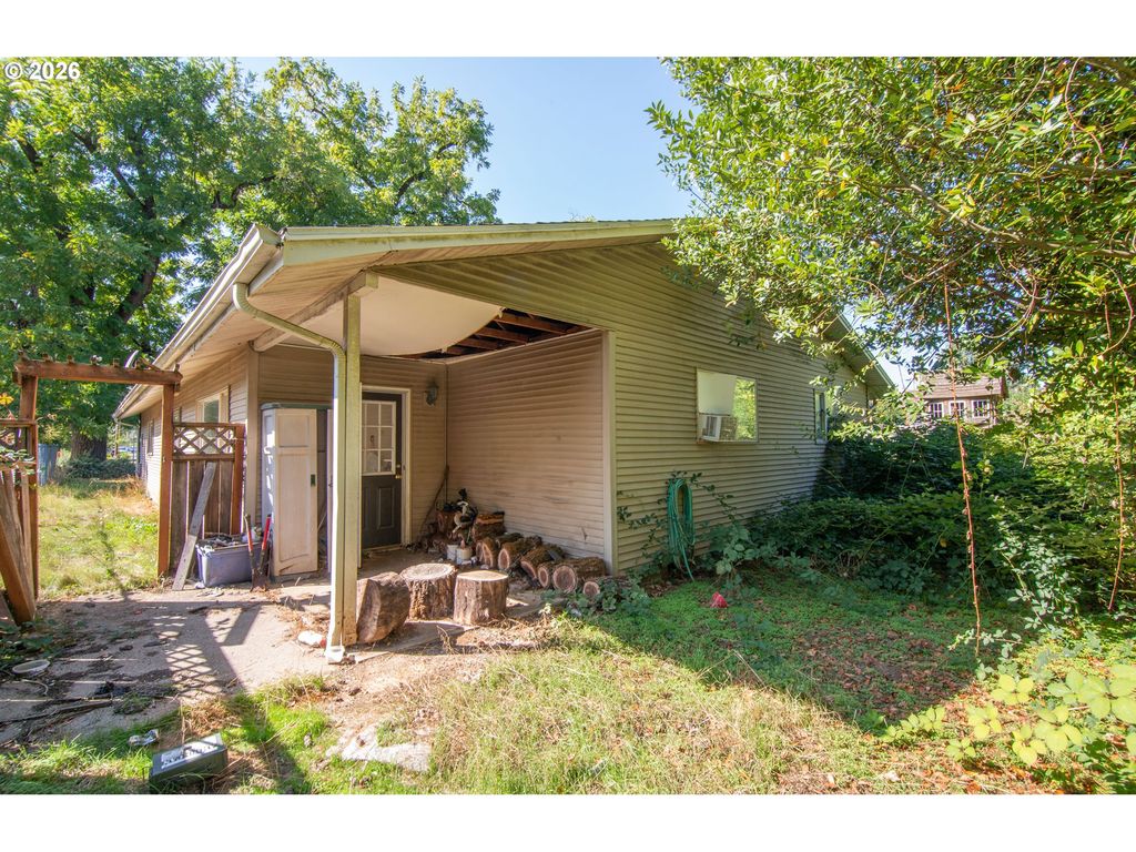 Image 19 of property listing at 1404 Se VILLARD St, Mc Minnville, OR 97128