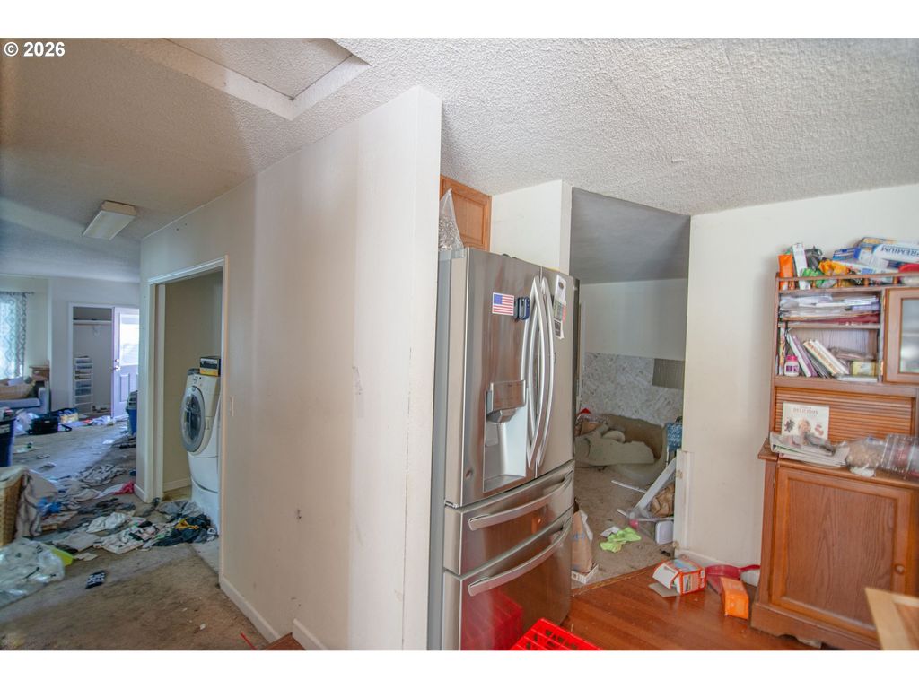 Image 9 of property listing at 1404 Se VILLARD St, Mc Minnville, OR 97128