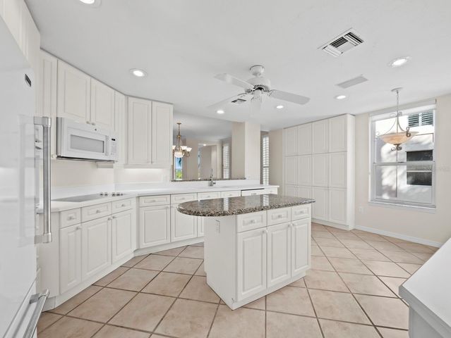 5430 EAGLES POINT CIRCLE 105, Sarasota, FL 34231