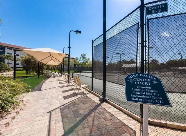 5430 EAGLES POINT CIRCLE 105, Sarasota, FL 34231