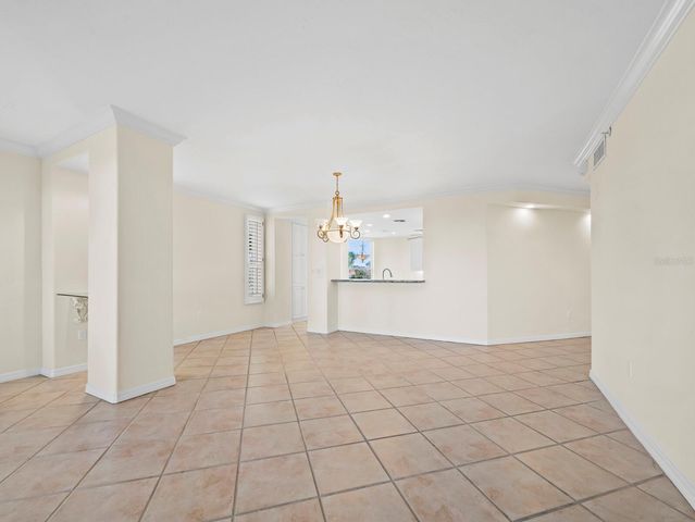 5430 EAGLES POINT CIRCLE 105, Sarasota, FL 34231