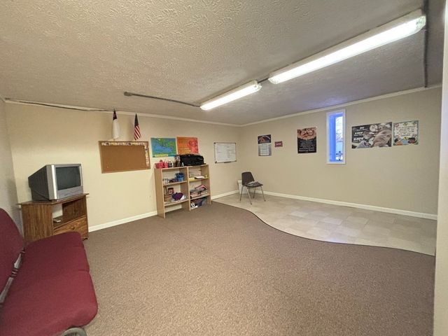 7535 Madisonville Rd, Hopkinsville, KY 42240