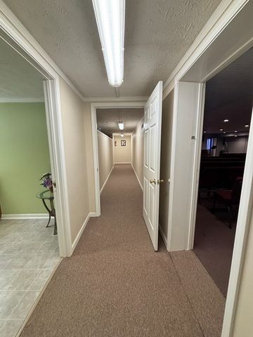 7535 Madisonville Rd, Hopkinsville, KY 42240