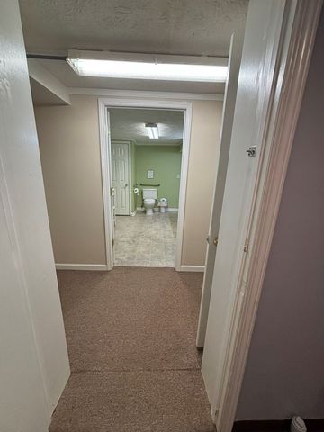 7535 Madisonville Rd, Hopkinsville, KY 42240