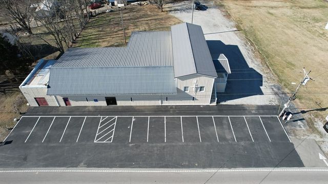 7535 Madisonville Rd, Hopkinsville, KY 42240