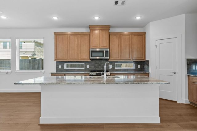2739 Brandon Bluff Bend, Fulshear, TX 77441
