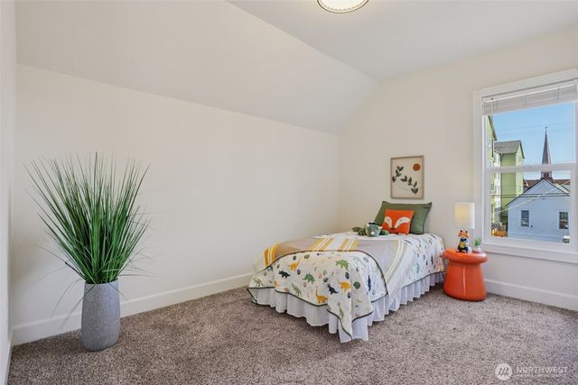 1211 S J Street, Tacoma, WA 98405