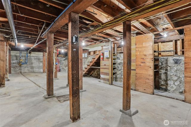 1211 S J Street, Tacoma, WA 98405