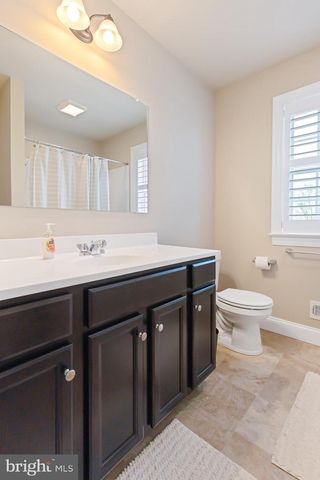 310 CEDAR HOLLOW, Manheim, PA 17545