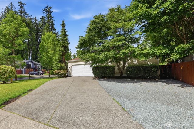 12604 32nd Street NE, Lake Stevens, WA 98258