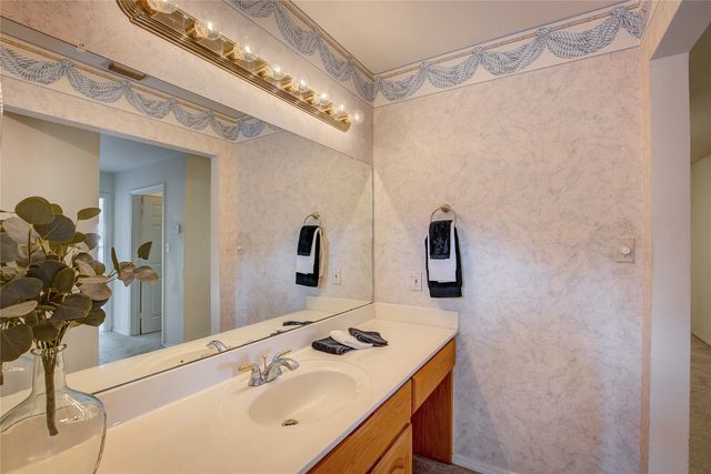 4804 Edgewater Drive, Rowlett, TX 75088