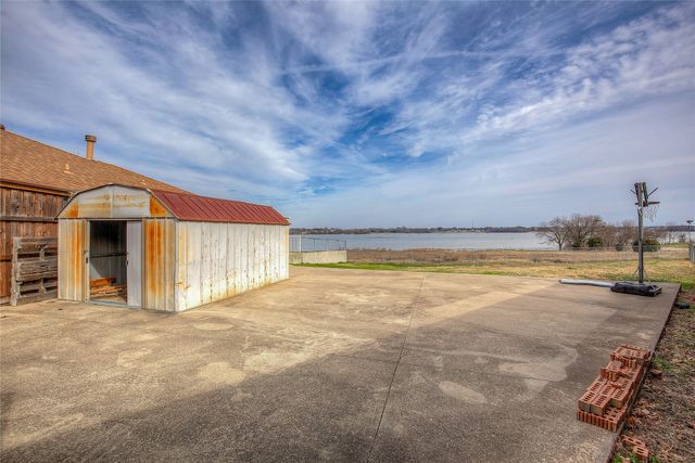 4804 Edgewater Drive, Rowlett, TX 75088