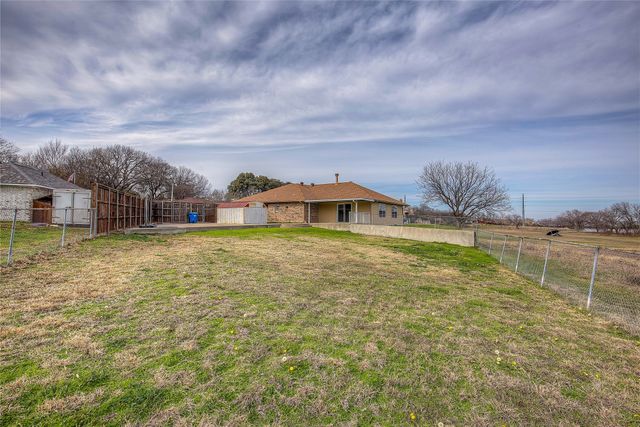 4804 Edgewater Drive, Rowlett, TX 75088