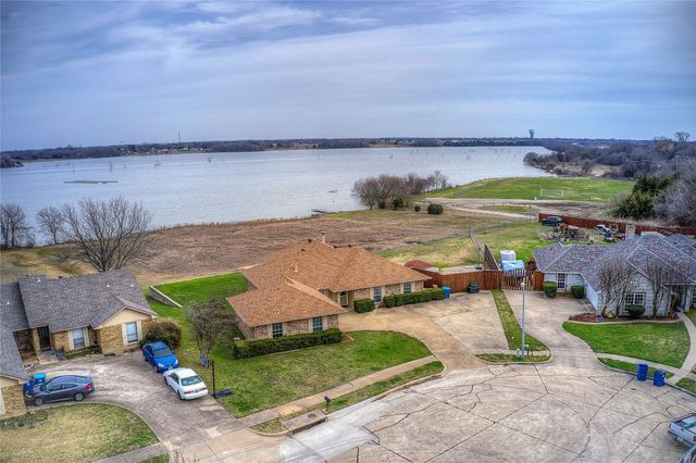 4804 Edgewater Drive, Rowlett, TX 75088