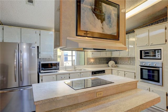 220 Kiwi Drive, Barefoot Bay, FL 32976