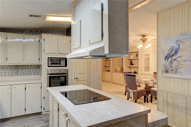 220 Kiwi Drive, Barefoot Bay, FL 32976