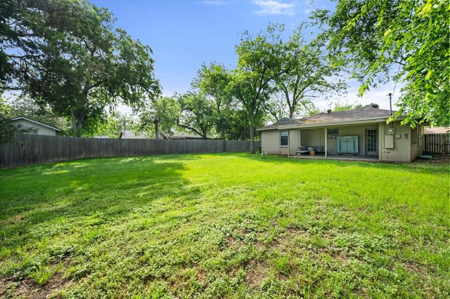3458 Suffolk Drive, Fort Worth, TX 76109