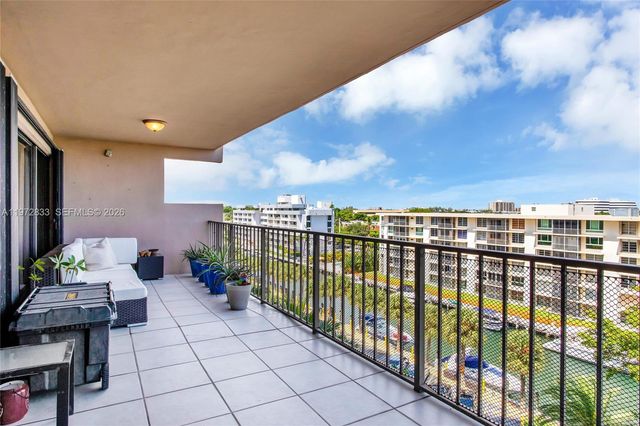 1800 NE 114th St 711, Miami, FL 33181